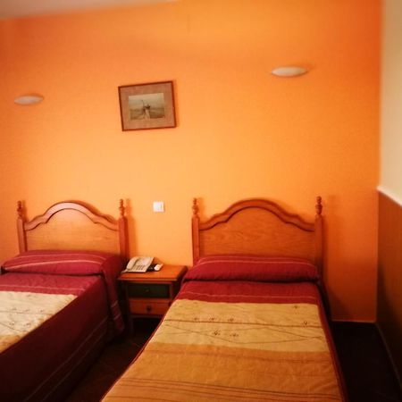 Hostal Hueso Trujillo Eksteriør bilde