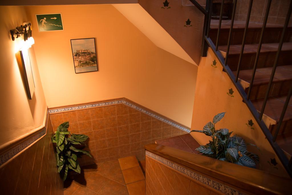 Hostal Hueso Trujillo Eksteriør bilde
