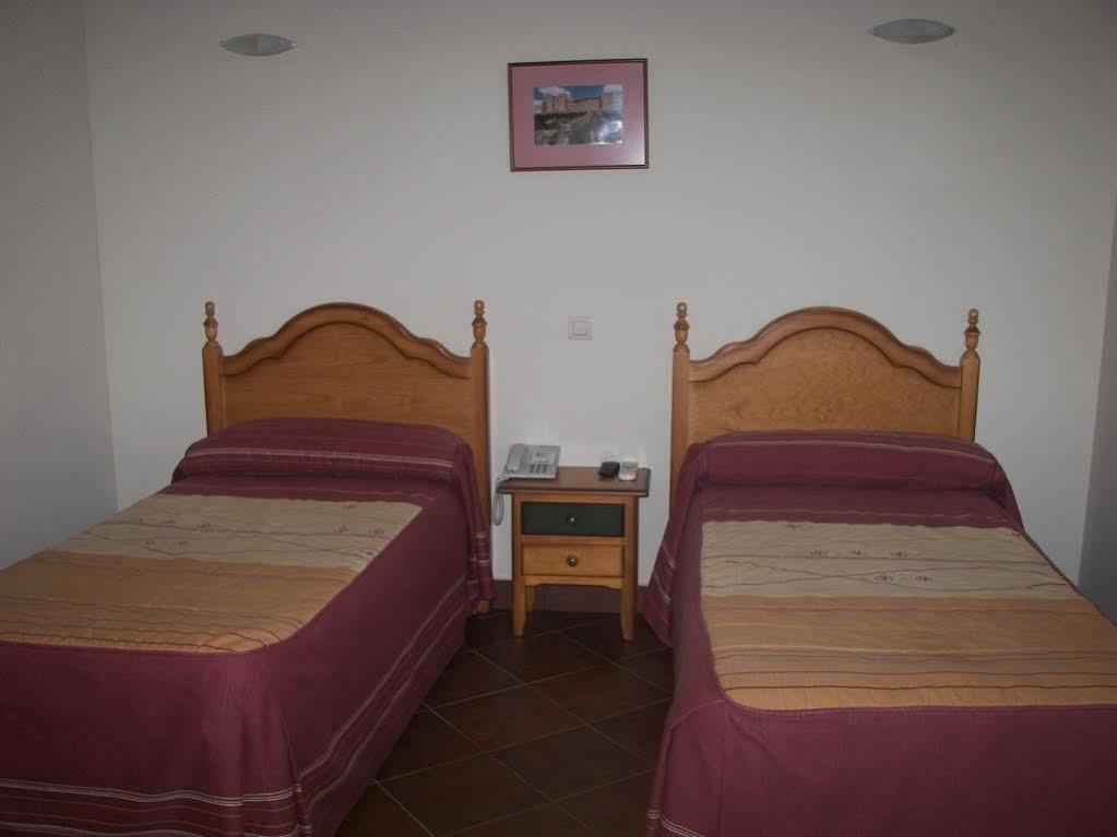 Hostal Hueso Trujillo Eksteriør bilde