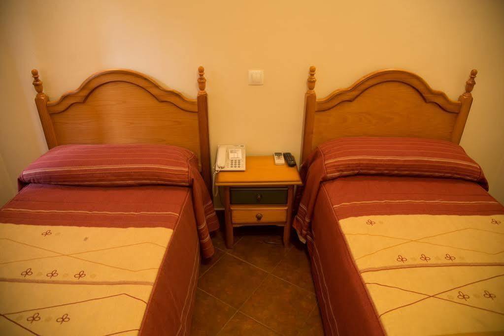 Hostal Hueso Trujillo Eksteriør bilde